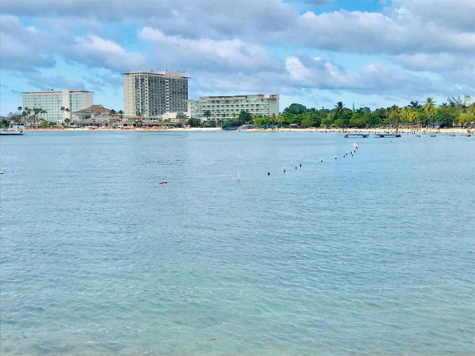 Beach Penthouse A25 Sandcastles Ocho Rios Eksteriør bilde